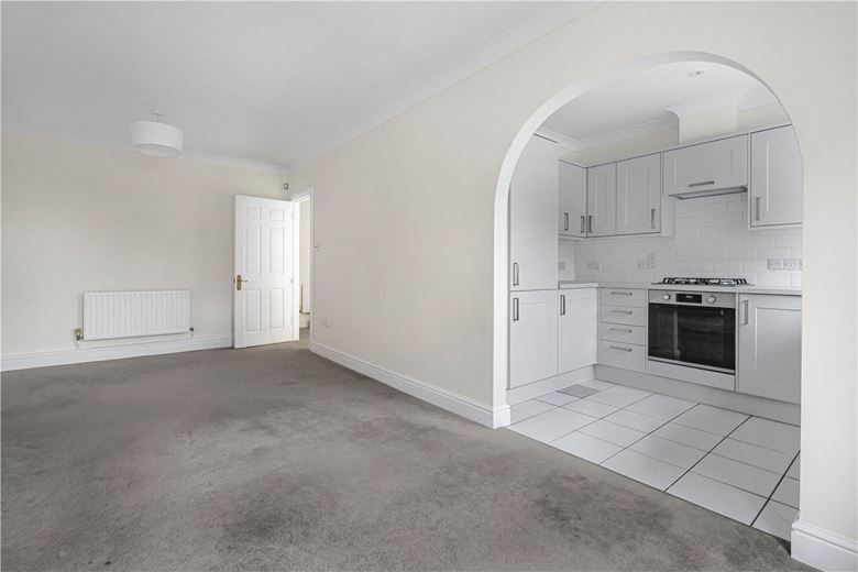 2 bedroom flat, Grandpont Place, Longford Close OX1 - Let Agreed