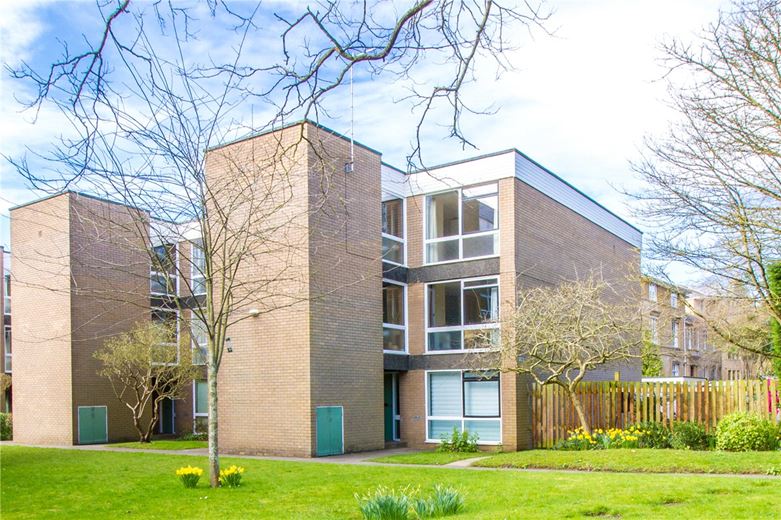 2 bedroom flat, Butler Close, Oxford OX2