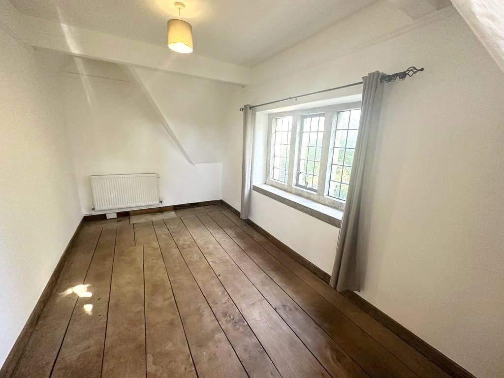 3 bedroom cottage, Manor Cottages, Kelmscott GL7