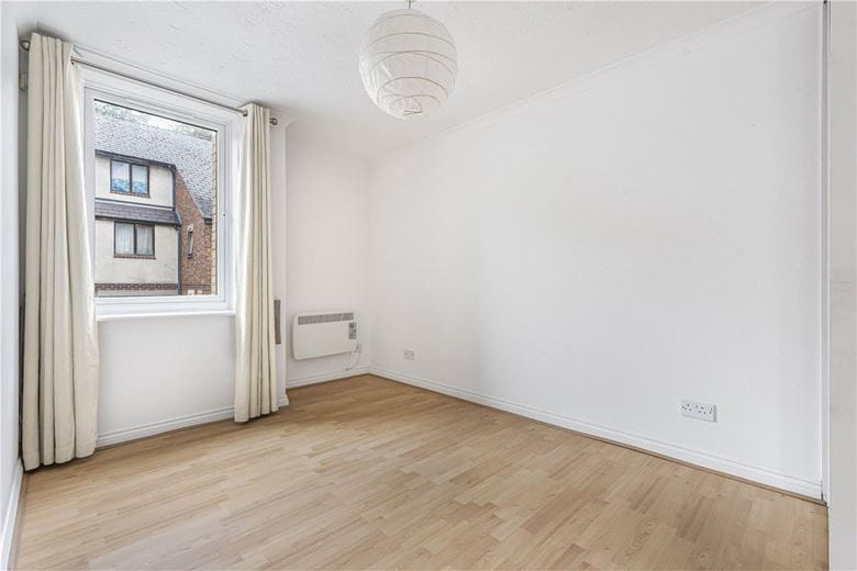 2 bedroom flat, Tennyson Lodge, Paradise Square OX1 - Available
