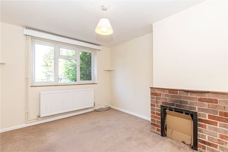 3 bedroom house, Thame Road, Warborough OX10 - Let Agreed