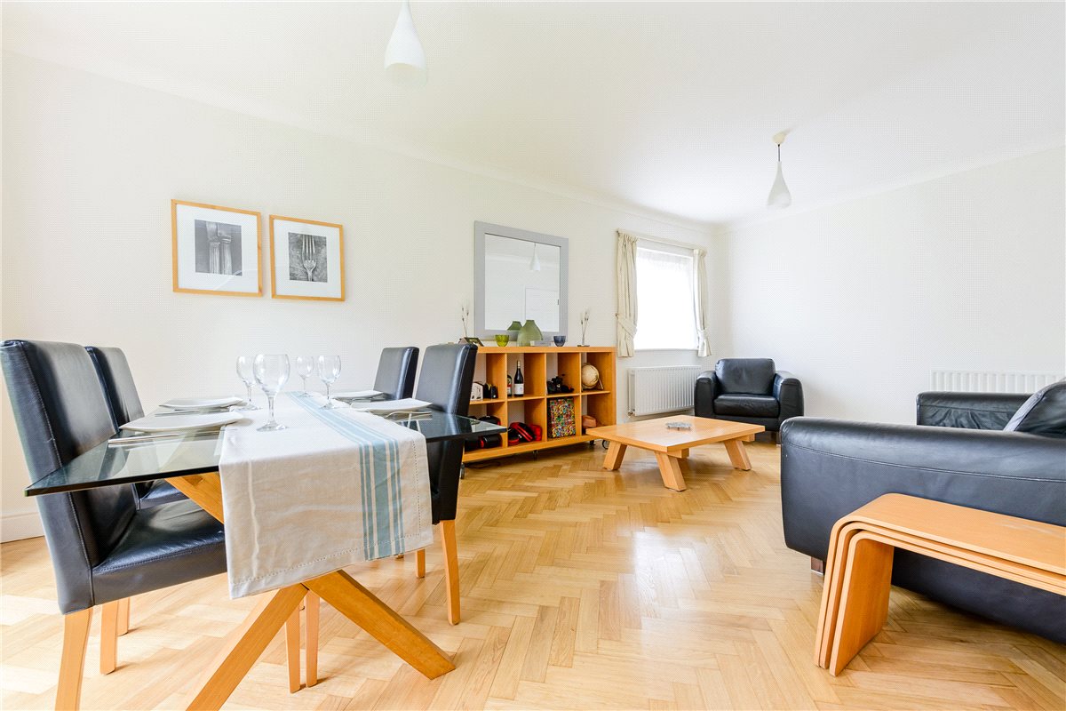 2 bedroom flat, Grandpont Place, Long Ford Close OX1 - Let Agreed