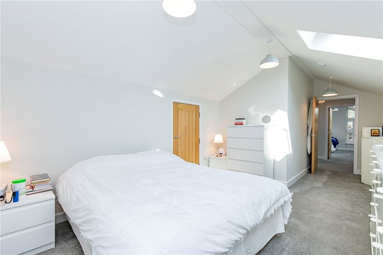 4 bedroom house, Overford Farm, Wytham OX2 - Available