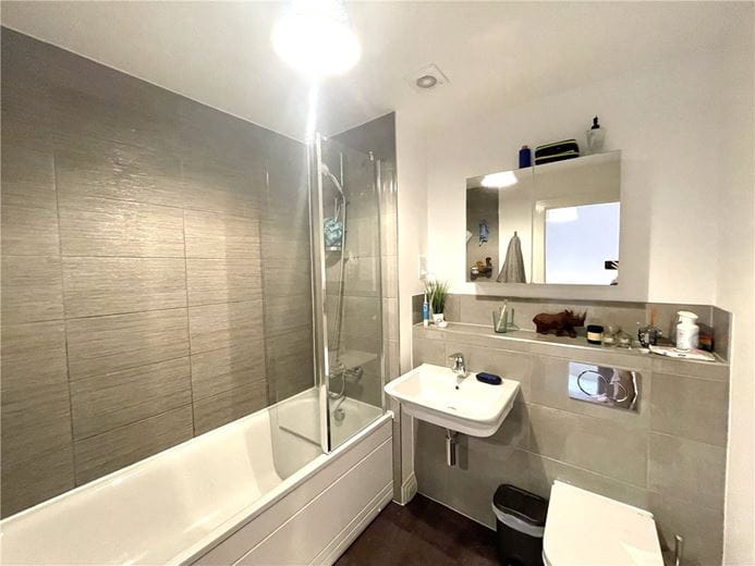 2 bedroom house, Merevale Close, Daventry NN11 - Let Agreed