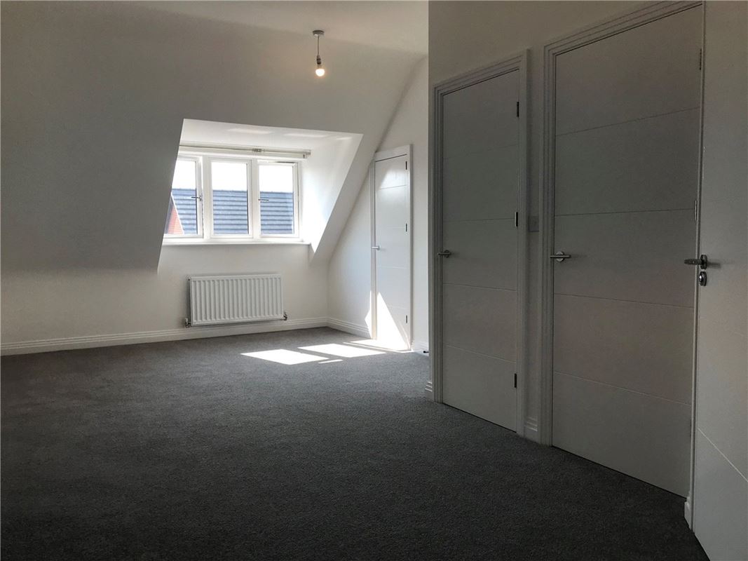 3 bedroom house, Butcher Crescent, Glebe Farm MK17