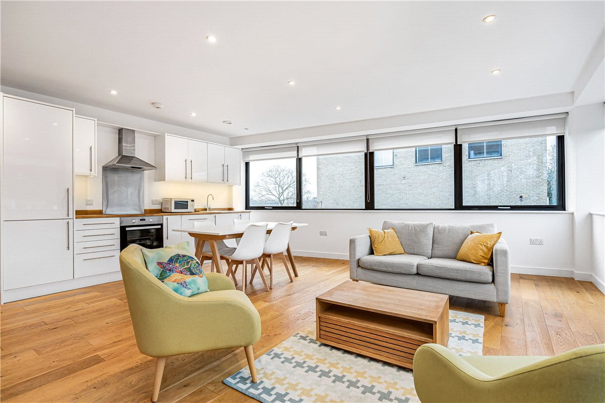 2 bedroom flat, Banbury Road, Oxford OX2 - Available