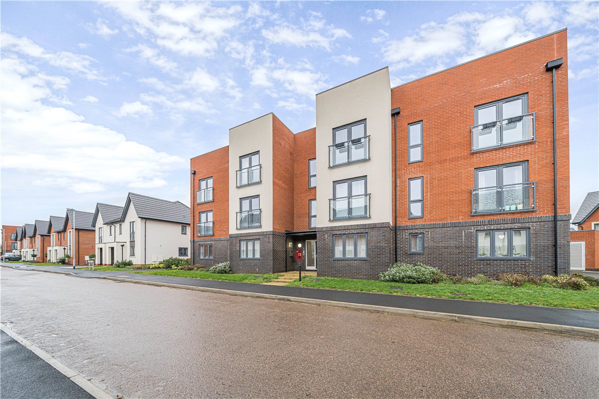 1 bedroom flat, Croxden Way, Daventry NN11 - Let Agreed