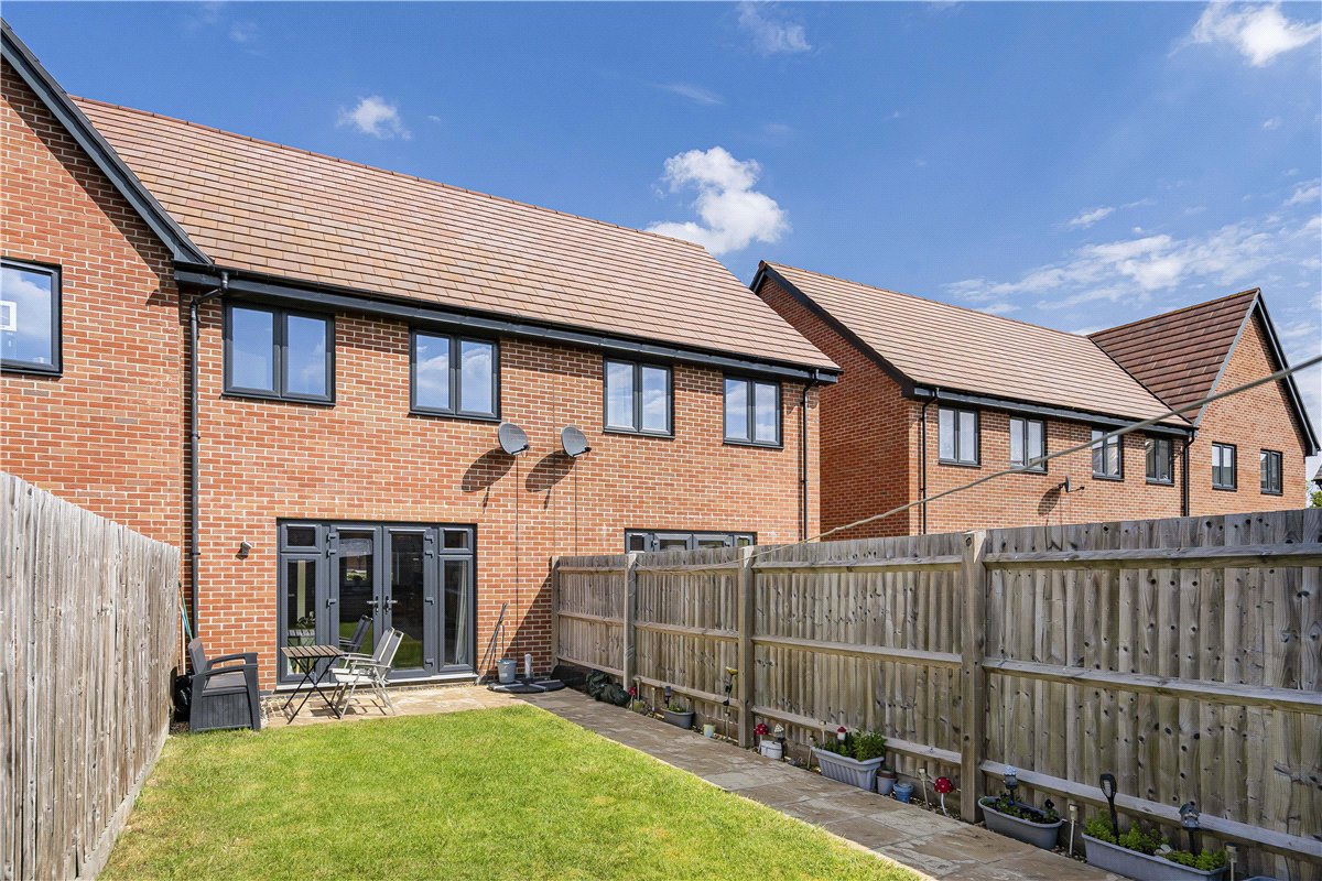 2 bedroom house, Brawn Grove, Glebe Farm MK17