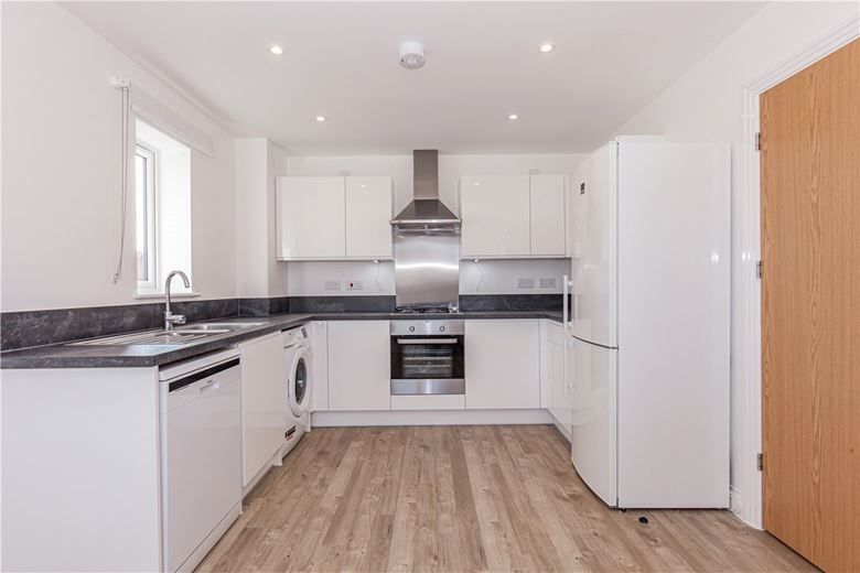 3 bedroom house, Wheatfield Drive, Curbridge OX29 - Let Agreed