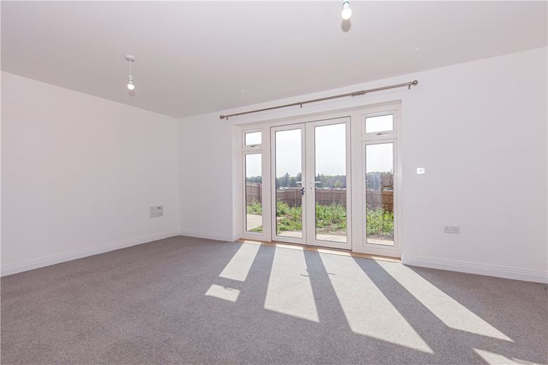 3 bedroom house, Wheatfield Drive, Curbridge OX29 - Let Agreed