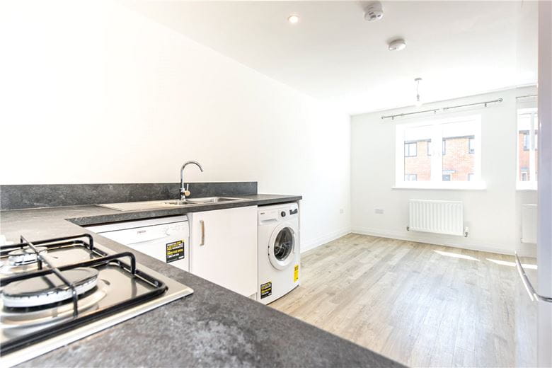 3 bedroom house, Rye Crescent, Curbridge OX29 - Let Agreed