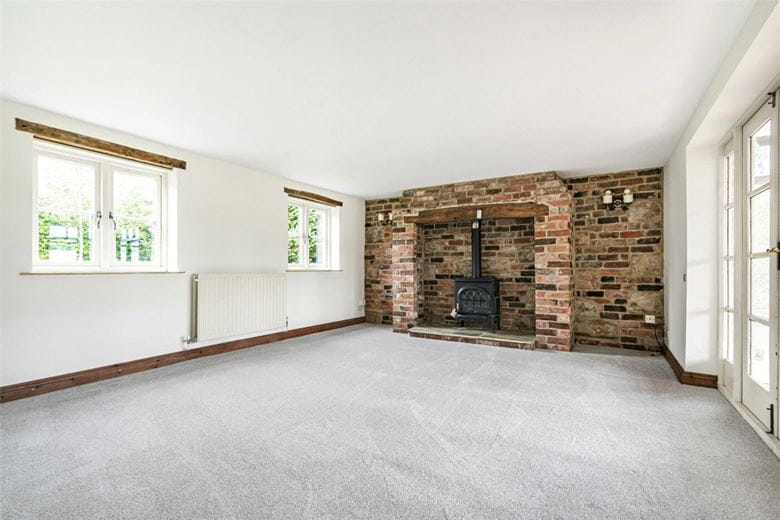 4 bedroom cottage, Stockwell Heath, Rugeley WS15 - Available