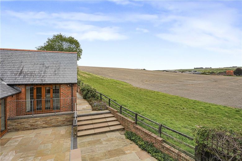 5 bedroom house, Manor Road, Wantage OX12 - Let Agreed