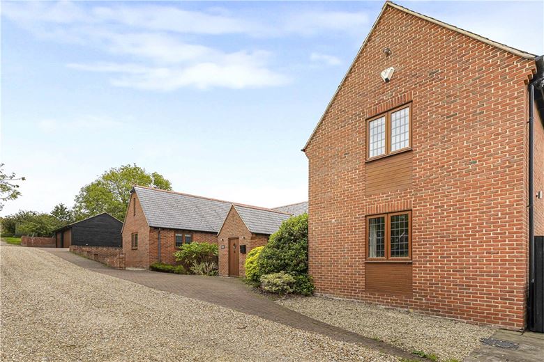 5 bedroom house, Manor Road, Wantage OX12 - Let Agreed