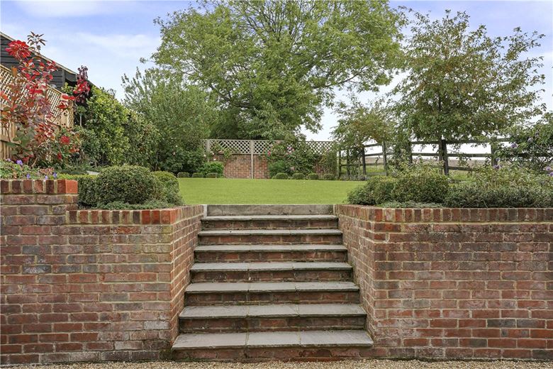 5 bedroom house, Manor Road, Wantage OX12 - Let Agreed