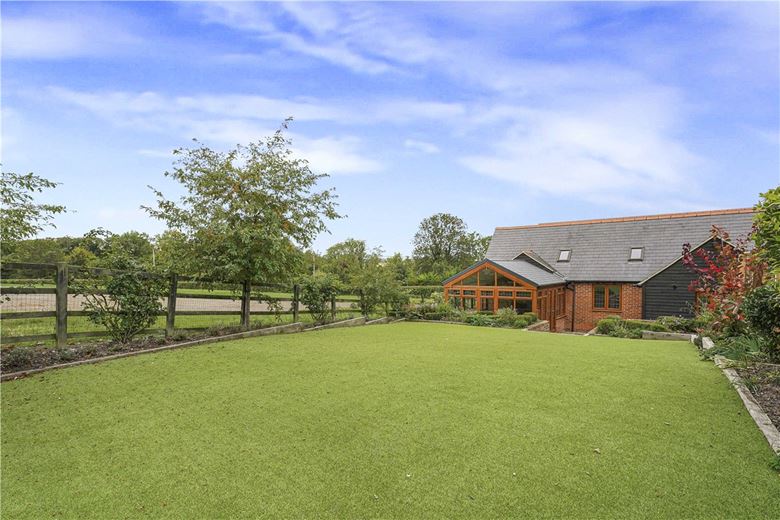 5 bedroom house, Manor Road, Wantage OX12 - Let Agreed