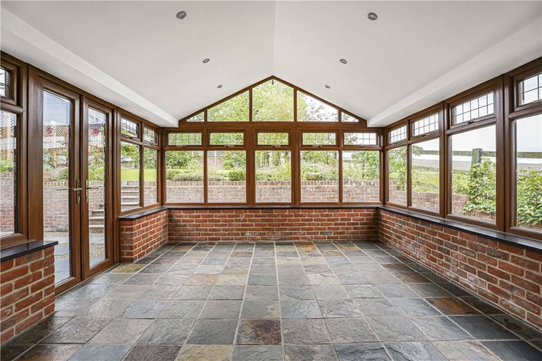 5 bedroom house, Manor Road, Wantage OX12 - Let Agreed