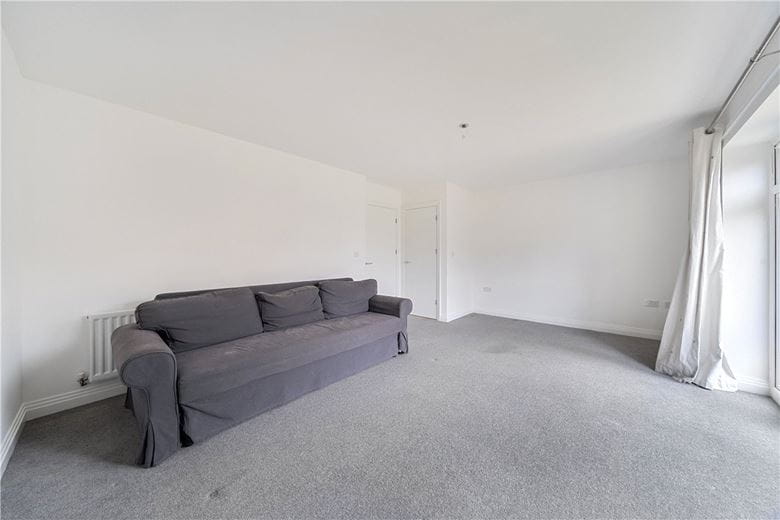 3 bedroom house, Fearnley Close, Glebe Farm MK17 - Let Agreed