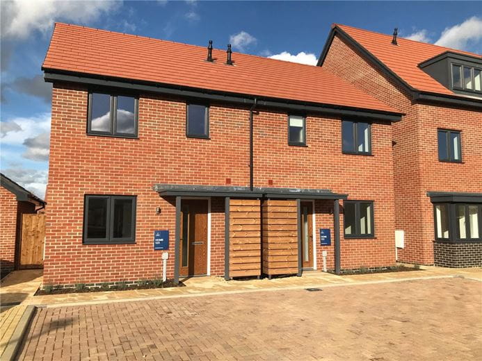 2 bedroom house, Fearnley Close, Glebe Farm MK17