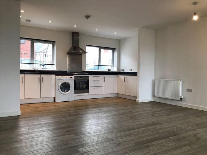 2 bedroom flat, Barrosa Way, Whitehouse MK8 - Let Agreed