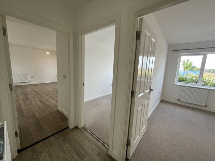 2 bedroom flat, Barrosa Way, Whitehouse MK8