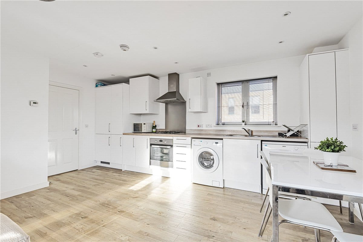 2 bedroom flat, Vaynol Way, Whitehouse MK8