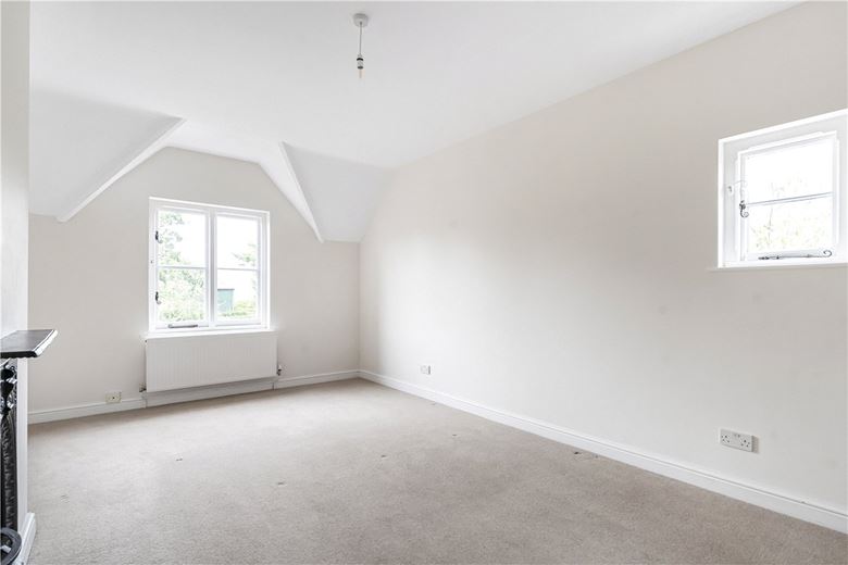 4 bedroom house, Manor Cottages, Lower Thorpe Mandeville OX17 - Let Agreed