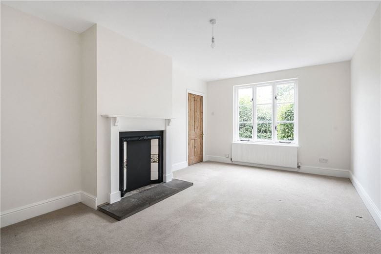 4 bedroom house, Manor Cottages, Lower Thorpe Mandeville OX17 - Let Agreed