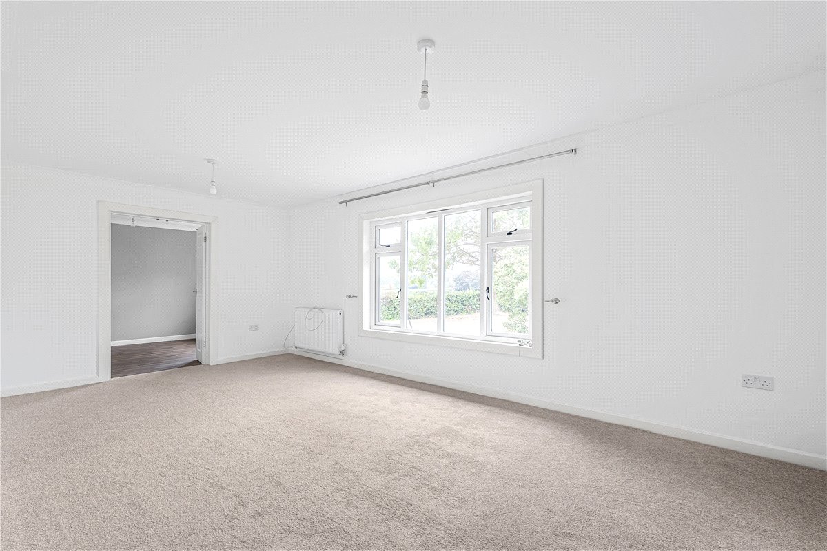 4 bedroom bungalow, Darnford Lane, Whittington WS14 - Let Agreed