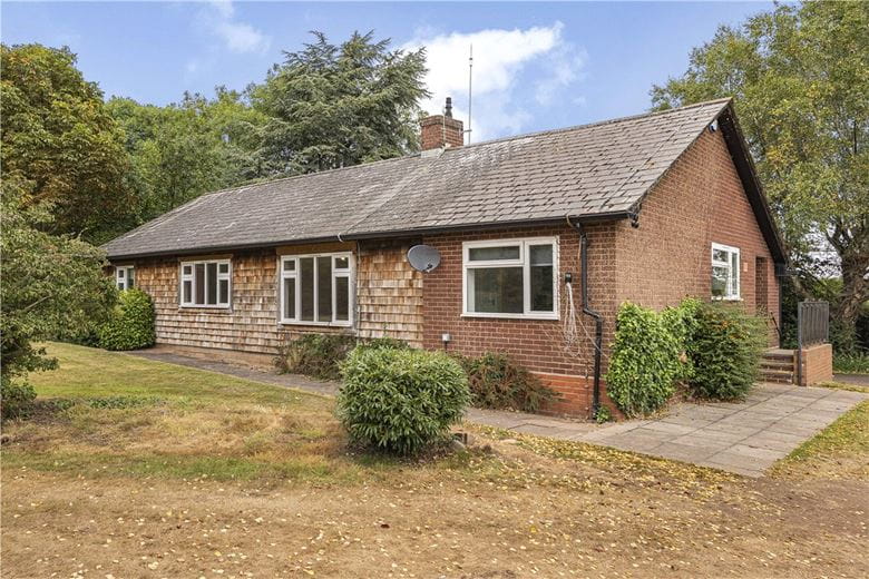 4 bedroom bungalow, Darnford Lane, Whittington WS14 - Let Agreed