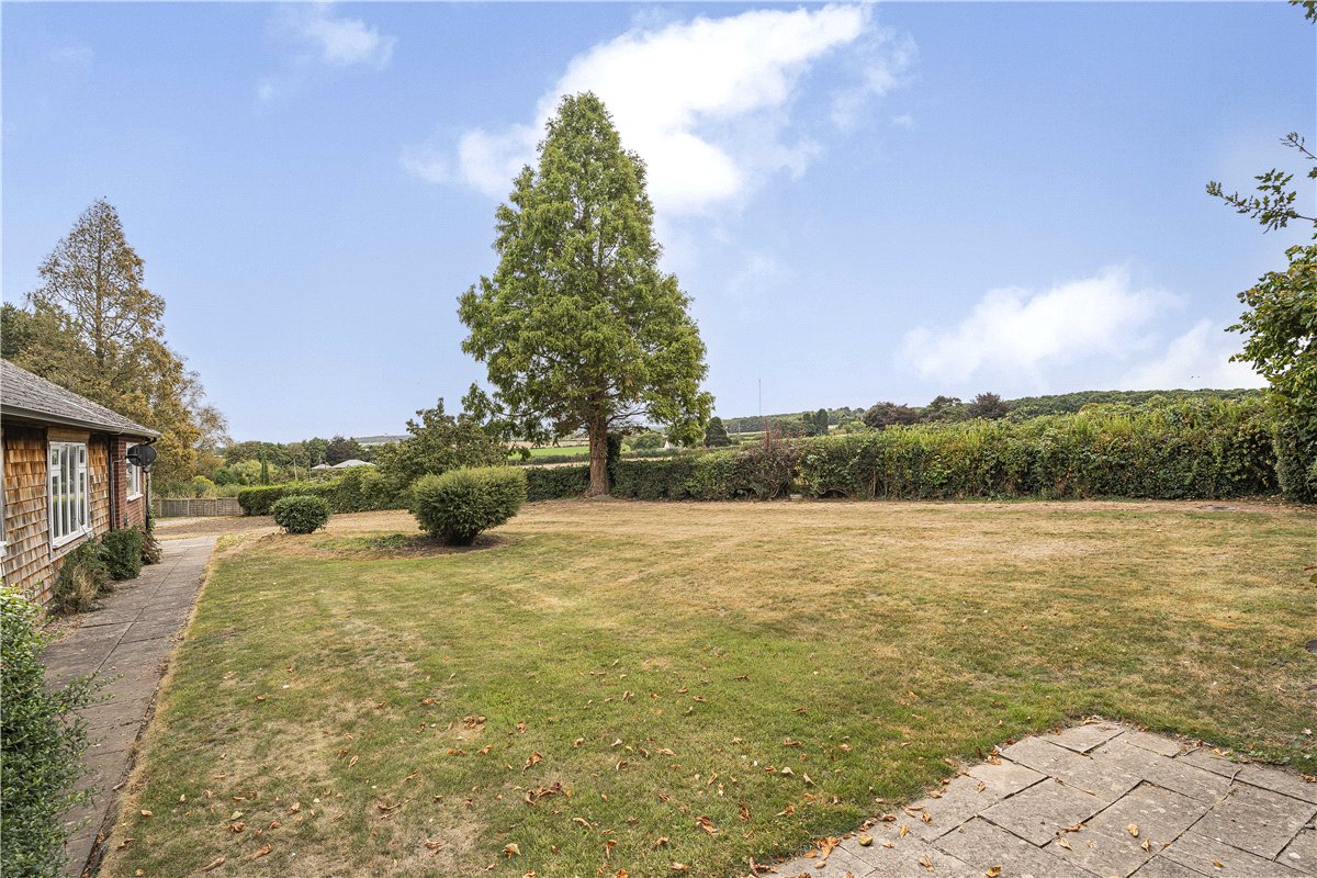 4 bedroom bungalow, Darnford Lane, Whittington WS14 - Let Agreed