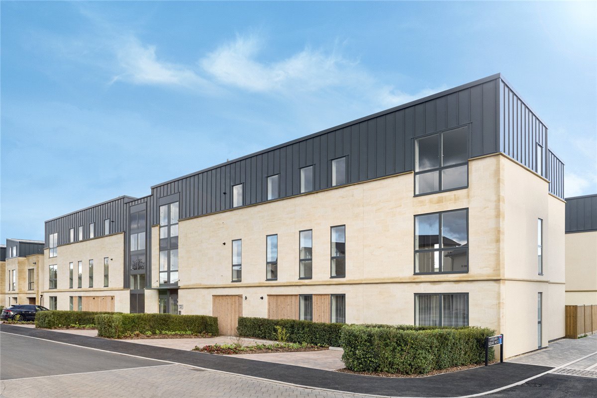 3 bedroom flat, Granville Court, Granville Road BA1