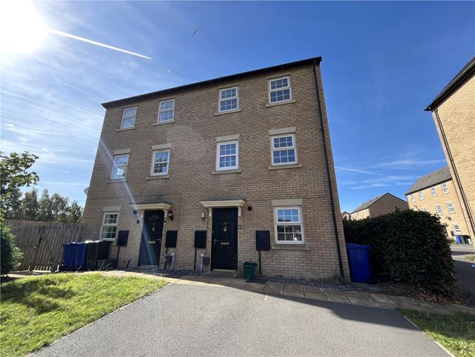 2 bedroom house, Comelybank Drive, Mexborough S64 - Available