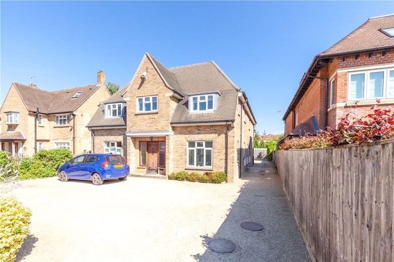 2 bedroom flat, Sunderland Avenue, Oxford OX2 - Let Agreed