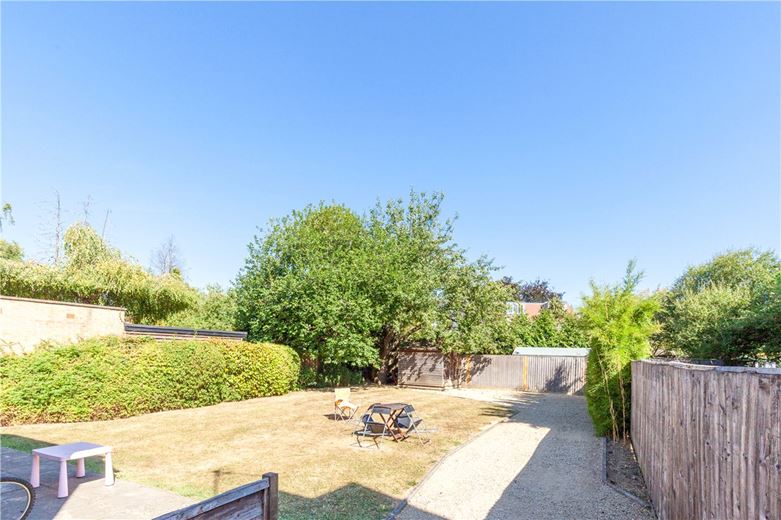 2 bedroom flat, Sunderland Avenue, Oxford OX2 - Let Agreed