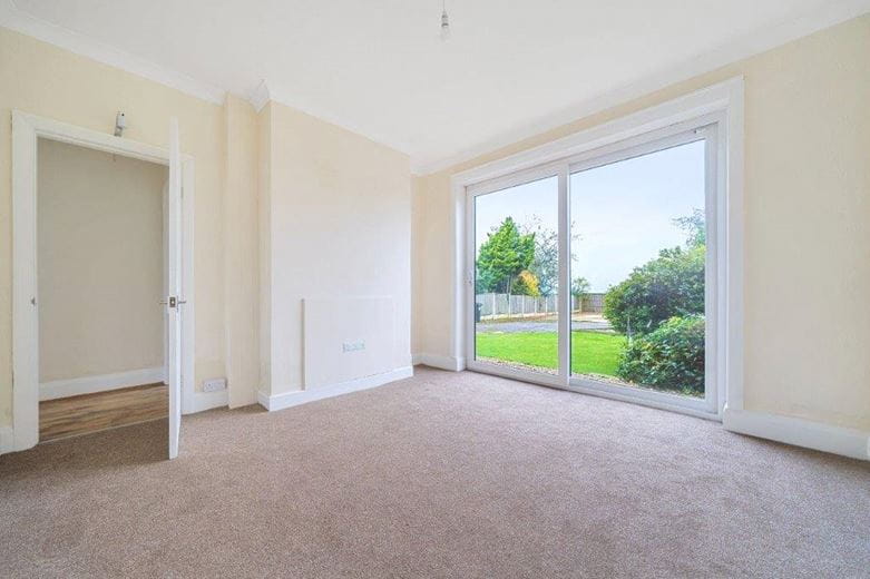 3 bedroom house, Alfreton Road, Newton DE55 - Available