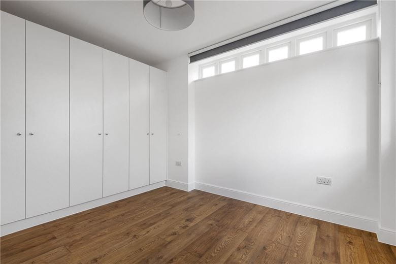 1 bedroom flat, Kingsley Road, Northampton NN2