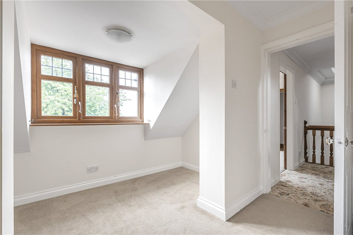 7 bedroom house, Leicester Road, New Packington LE65 - Let Agreed