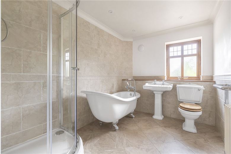 7 bedroom house, Leicester Road, New Packington LE65 - Let Agreed