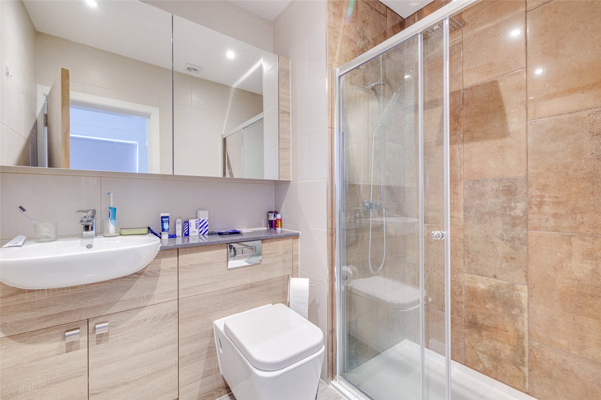 4 bedroom house, Lower Marsh Lane, Kingston upon Thames KT1 - Let Agreed