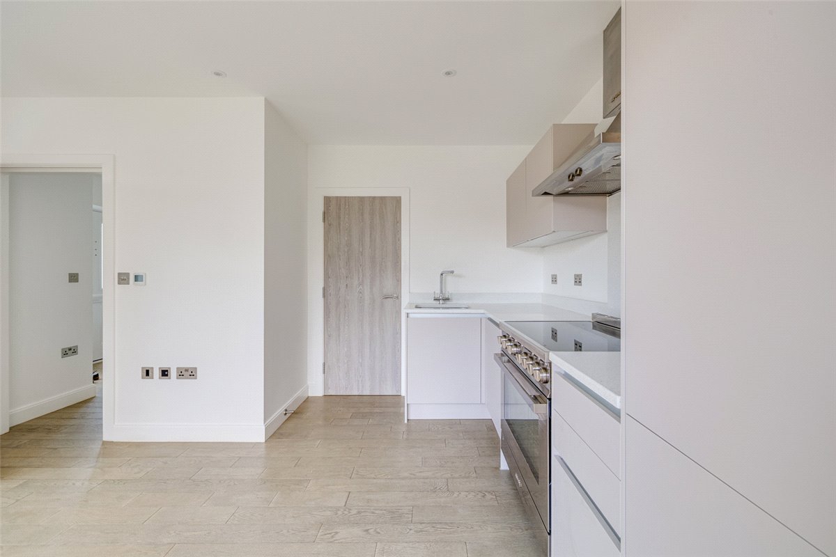 4 bedroom house, Lower Marsh Lane, Kingston upon Thames KT1 - Let Agreed