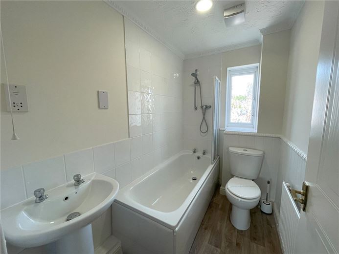 2 bedroom house, Kelso Close, Measham DE12 - Available