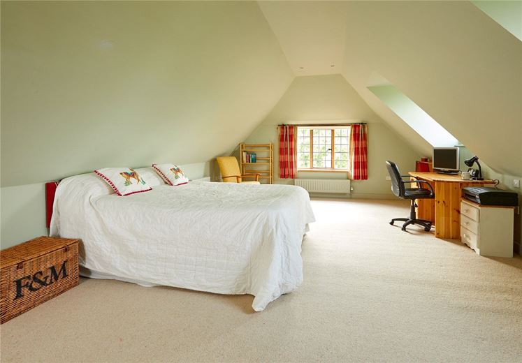 6 bedroom house, Noke, Oxford OX3 - Available