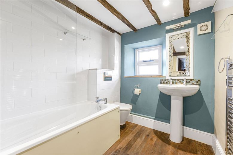 2 bedroom cottage, Ball Lane, Tackley OX5