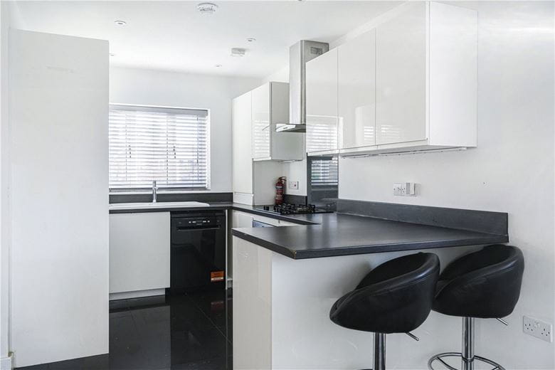 3 bedroom house, The Firs, Grove OX12