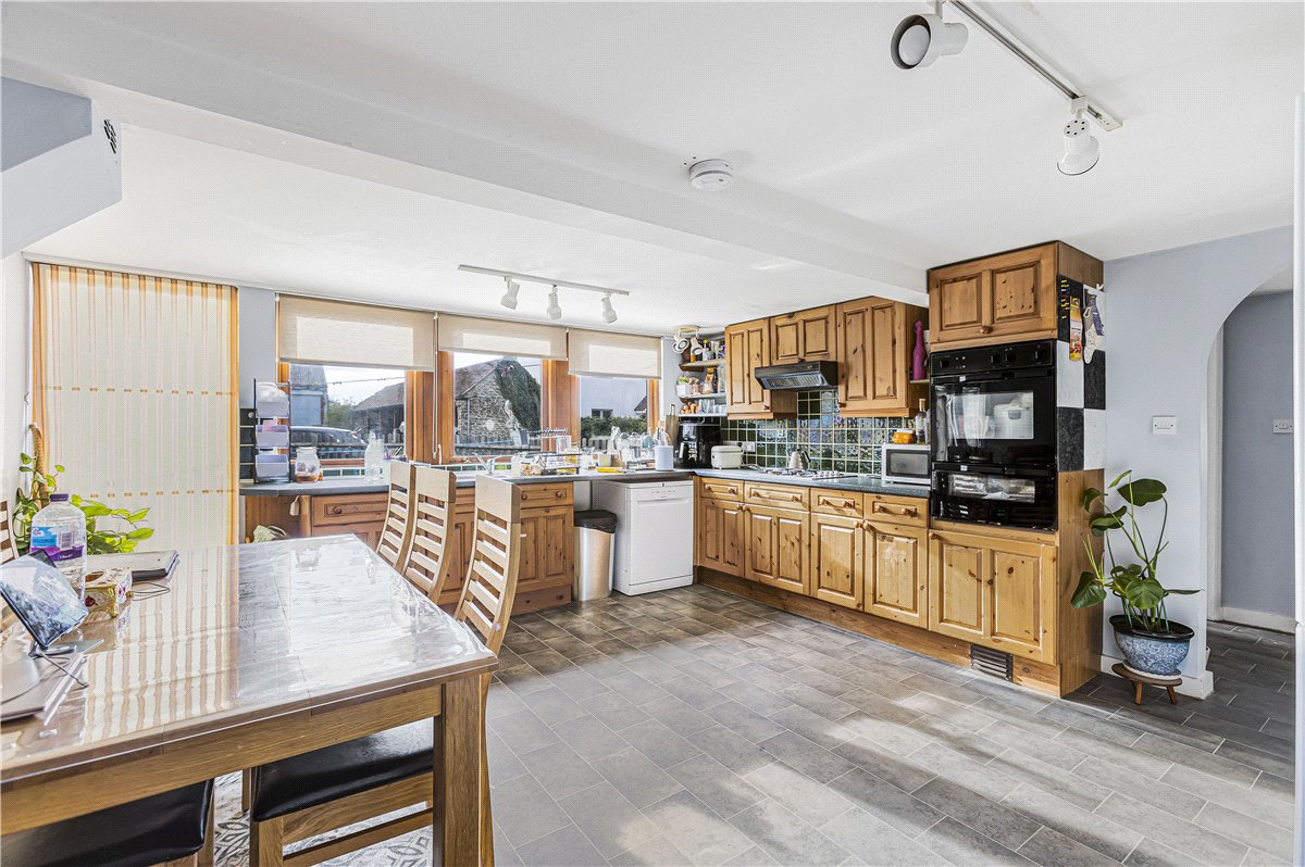 2 bedroom house, Mill Road, Marcham OX13 - Available