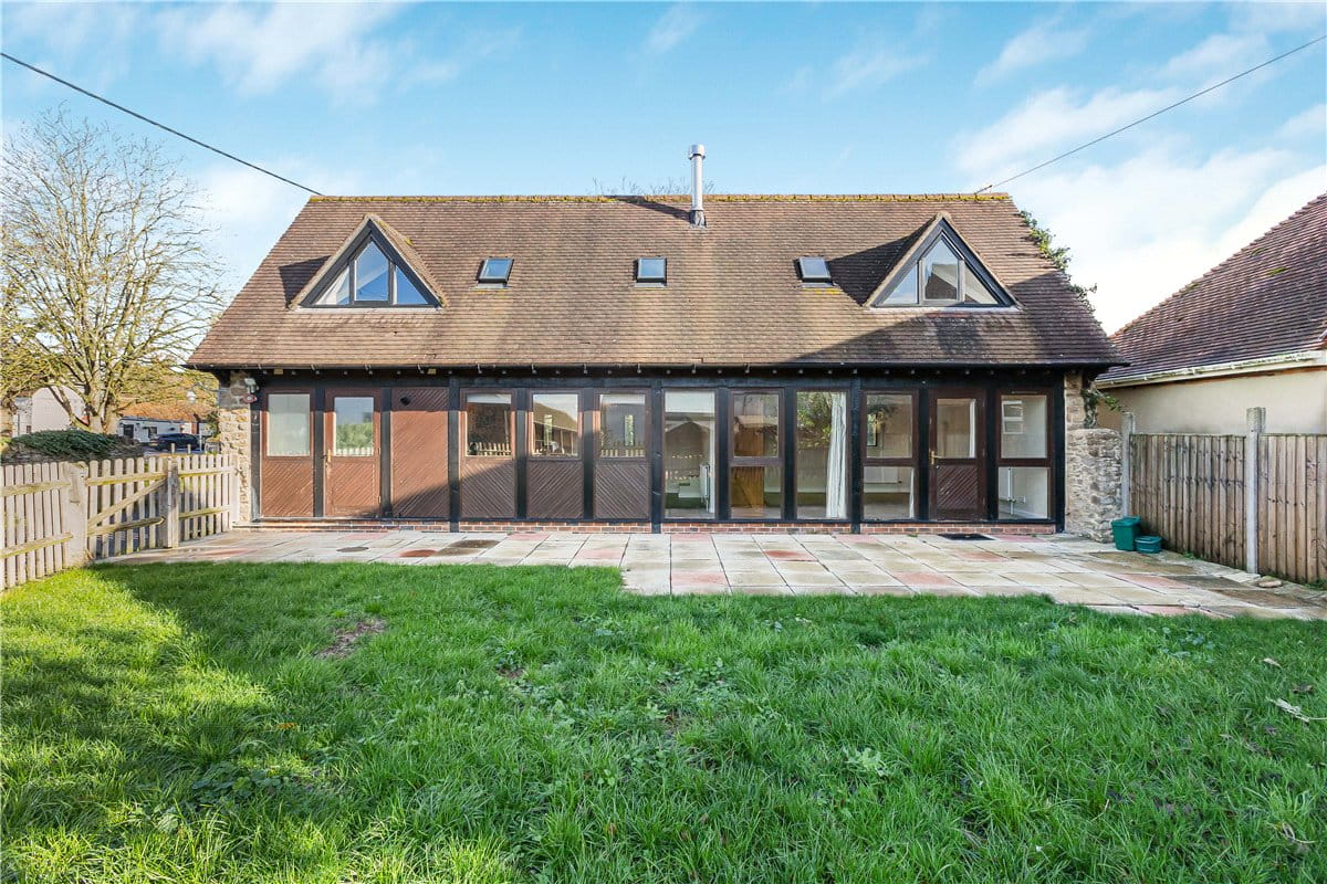 2 bedroom house, Mill Road, Marcham OX13 - Available