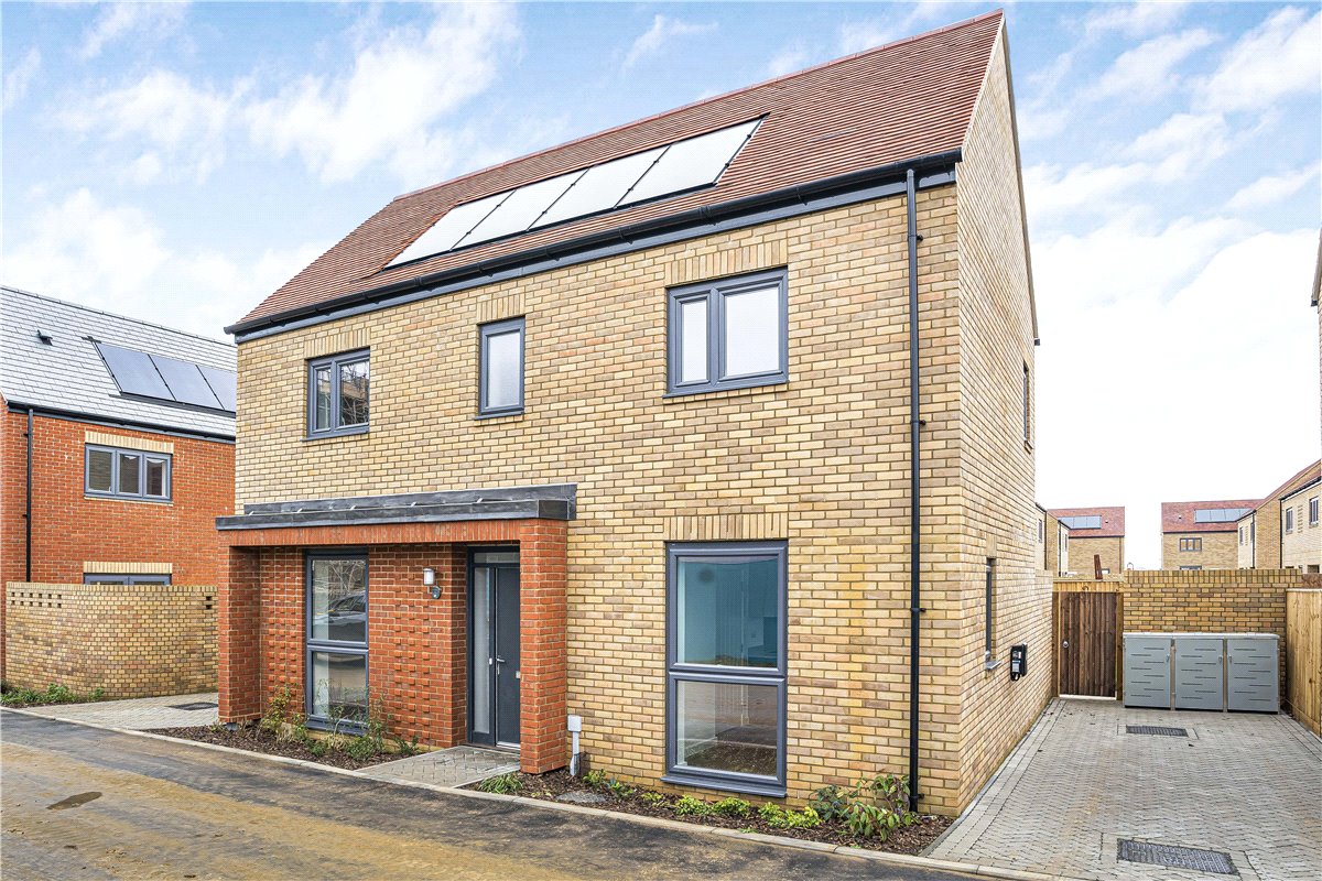 3 bedroom house, Minna Frances Close, Oxford OX2 - Let Agreed