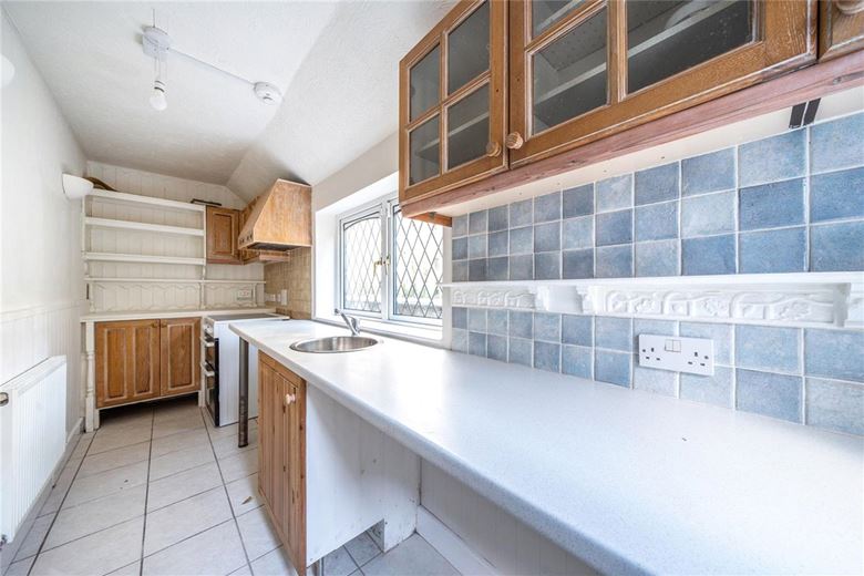 2 bedroom house, Nottingham Road, Trowell NG9 - Let Agreed