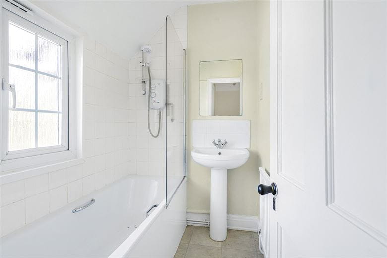 4 bedroom house, The Rise, Islip OX5 - Let Agreed